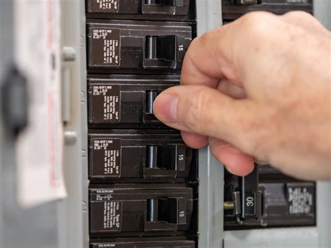 electric fuse box troubleshooting|troubleshooting breaker box problems.